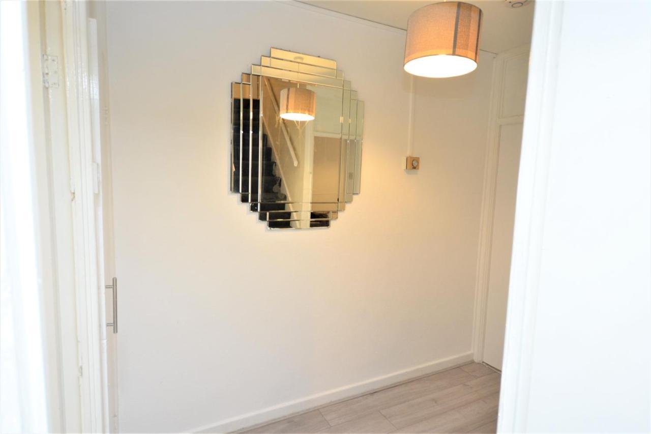 London Zone 1, 3Bedroom Maisonette With A View Kültér fotó