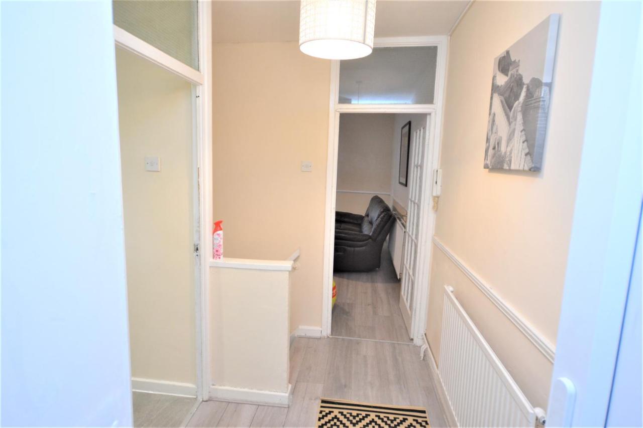 London Zone 1, 3Bedroom Maisonette With A View Kültér fotó